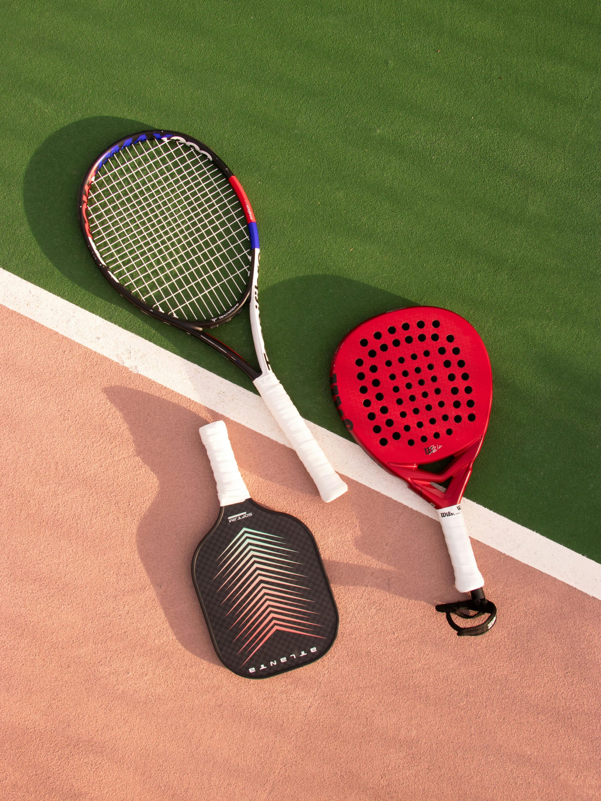 Split image comparing padel court with glass walls and pickleball court with net